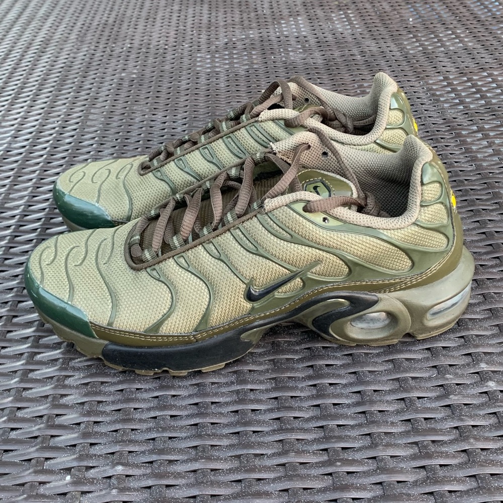 Green Womens Vapormax Size 7